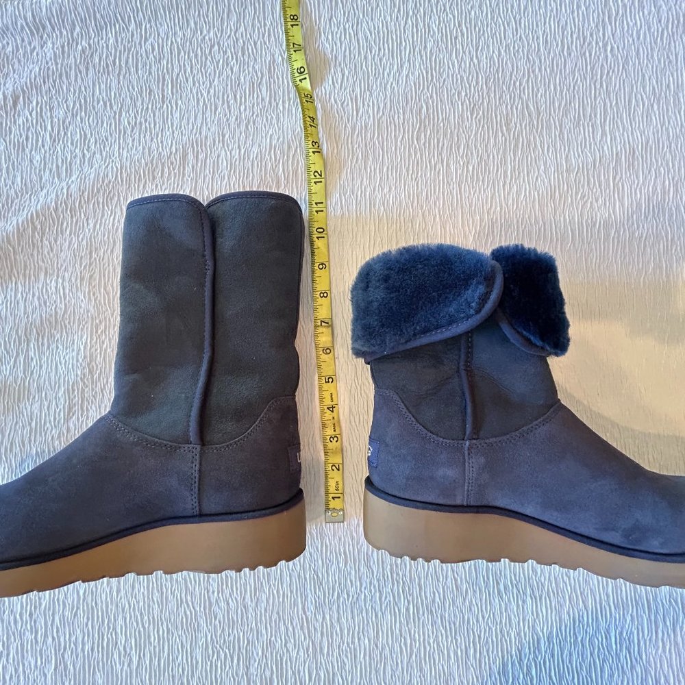 Ugg Royal Blue Boot, US Women's size 8